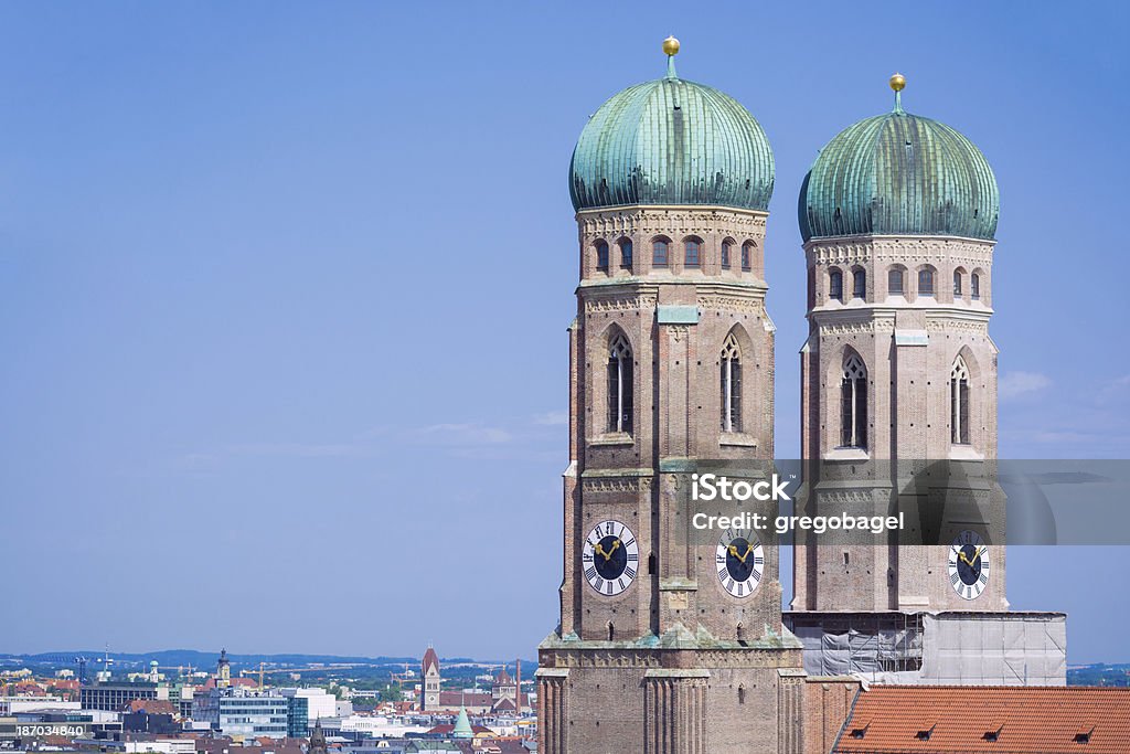 Фрауэнкирхе в Мюнхен, Германия - Стоковые фото Архитектура роялти-фри