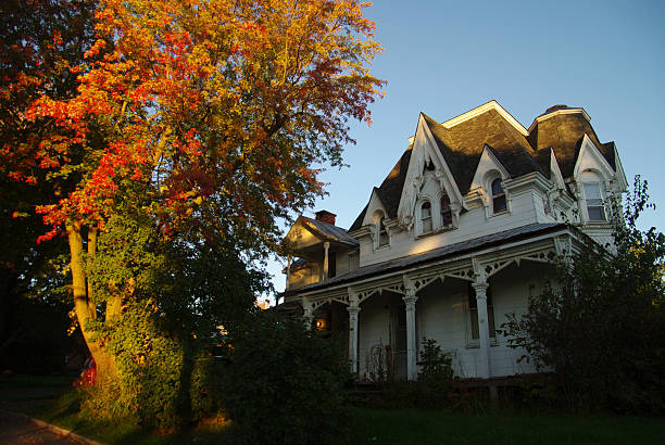istock Old Canadian village house 187037082