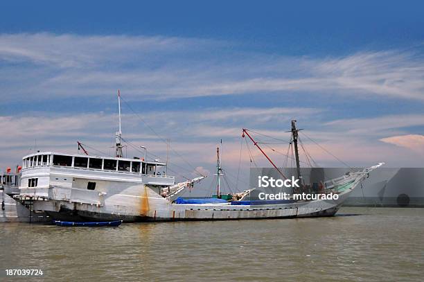Jakarta Java Indonesia Lamba Pinisi Schooner Stock Photo - Download Image Now - Freight Transportation, Pier, Ship