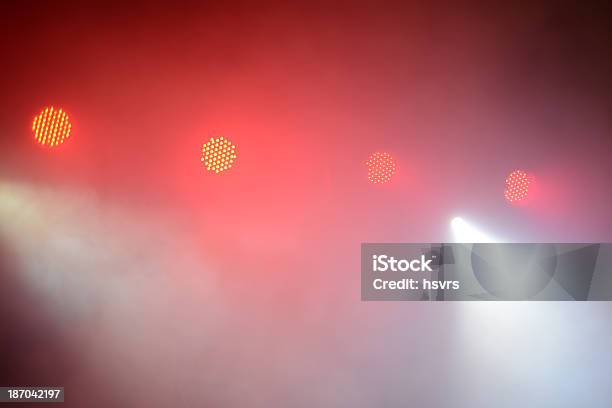 Equipamento De Iluminação De Concerto De Música Clube - Fotografias de stock e mais imagens de Atuação