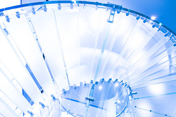 moderno escada cristal - escalator shopping mall shopping transparent imagens e fotografias de stock