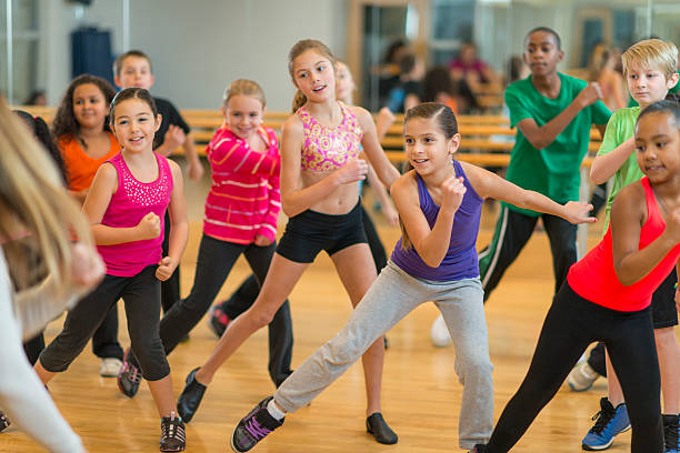 istock Kids Dance Fitness 187044418