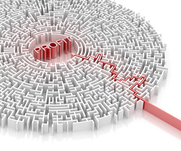 istock Labyrinth with PROFIT word 187046838