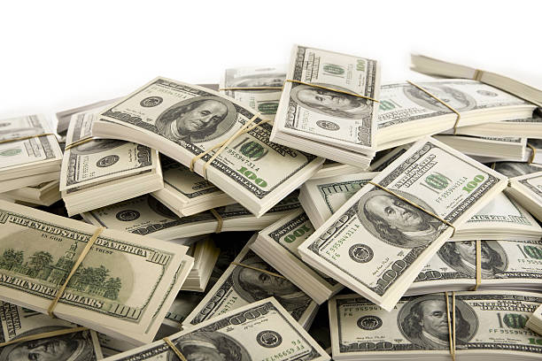 istock Pile of Money 187047209