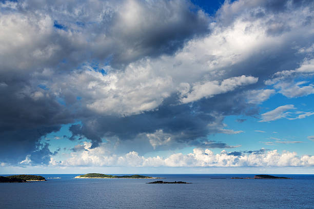 istock View to the sea 187054414