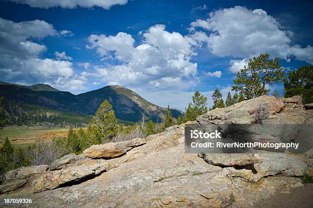 Rocky Mountains Colorado Stockfoto und mehr Bilder von Ansicht aus erhöhter Perspektive - Ansicht aus erhöhter Perspektive, Aussichtspunkt, Baum