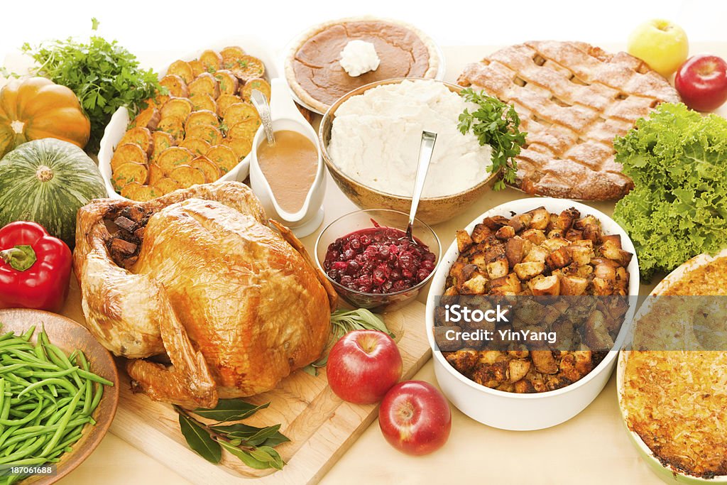 Thanksgiving-Abendessen-Angebot mit gebratenem Truthahn & Verzierungen Horizontal - Lizenzfrei Apfel Stock-Foto