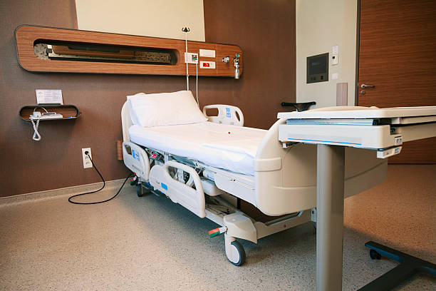 hospital habitación - hospital bed air conditioner pillow fotografías e imágenes de stock