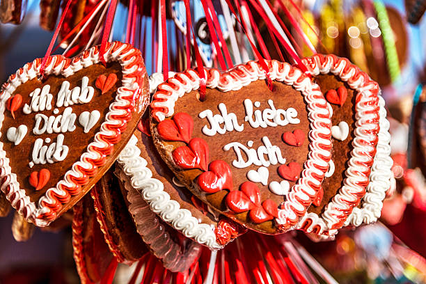 istock Traditional Gingerbread hearts at the Beer Fest 187063827