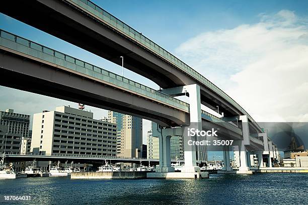 Ponte Do Porto De Kobe Japão - Fotografias de stock e mais imagens de Anoitecer - Anoitecer, Ao Ar Livre, Arquitetura