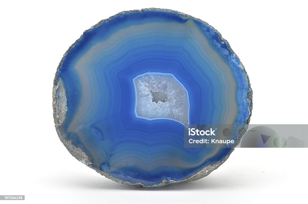 Sezione trasversale di bande geode Agata blu - Foto stock royalty-free di Geode
