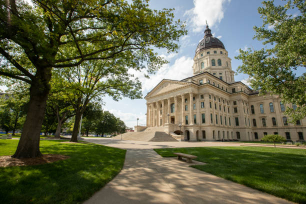 istock Topeka Kansas State Capitol Building 1870674932