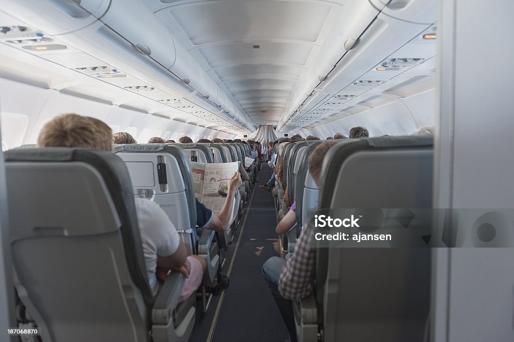 Olhar para a frente, dentro de um airbus a319 - Royalty-free Adulto Foto de stock