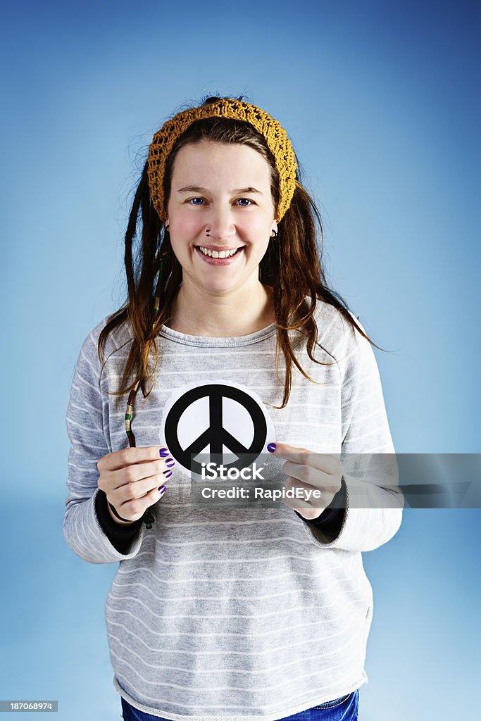 ハッピー hippie ギブ平和できることをお勧めします。 - 平和の象徴のロイヤリティフリーストックフォト