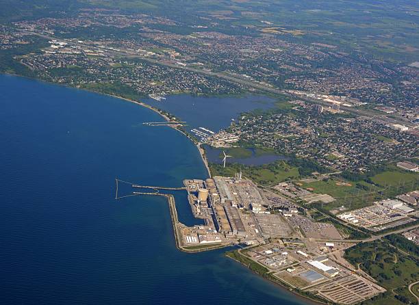 istock Pickering Ontario, aerial 187078242