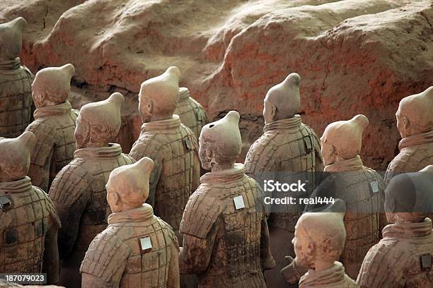 Cerâmica De Terracota Warriors - Fotografias de stock e mais imagens de Antigo - Antigo, Antropomórfico, Arcaico