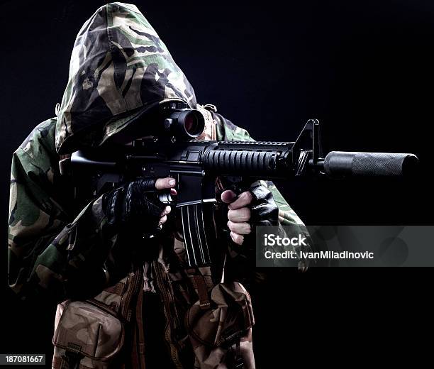 저격수 M16 소총에 대한 스톡 사진 및 기타 이미지 - M16 소총, 갑옷, 군대