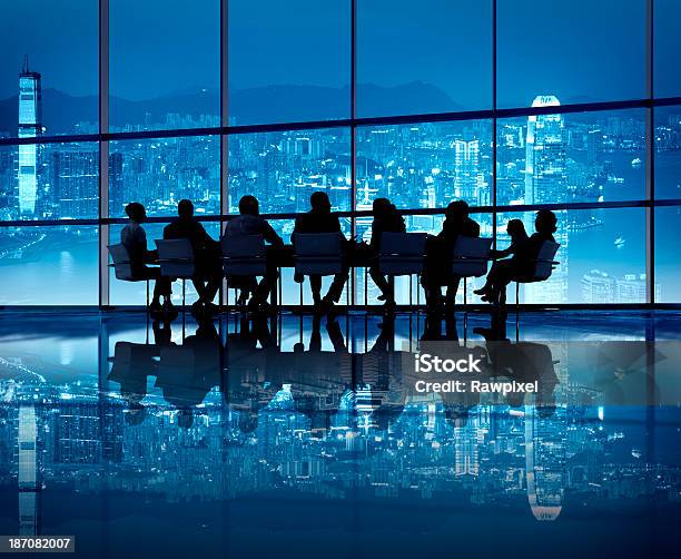 香港のビジネスミーティング - オフィスビルのストックフォトや画像を多数ご用意 - オフィスビル, カンファレンス, グローバルコミュニケーション