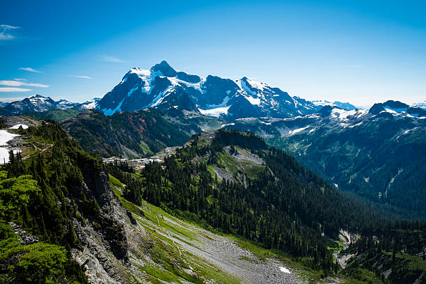 monte shuksan, estado de washington cascades - montanha shuksan - fotografias e filmes do acervo