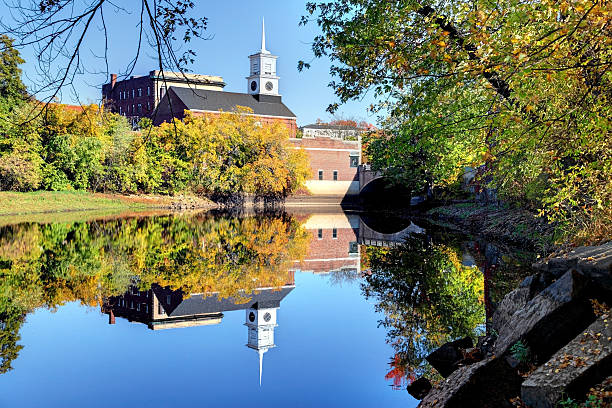 istock Nashua, New Hampshire 187097387