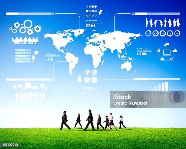 Digital Representación De Datos Demográficos Foto de stock y más banco de imágenes de Criterios Ambientales Sociales y de Gobernabilidad - Criterios Ambientales Sociales y de Gobernabilidad, Inversión, Analizar