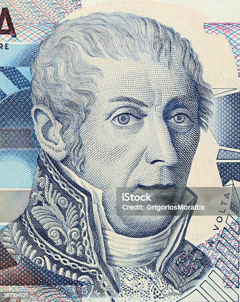 Alessandro Volta - zdjęcia stockowe i więcej obrazów Alessandro Volta - Physicist - Alessandro Volta - Physicist, Banknot, Bateria - Zasilanie elektryczne