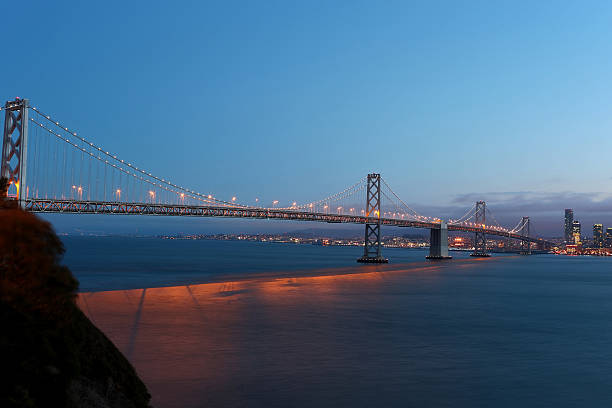 istock San Francisco: Bay Bridge from Treasure Island 187106036