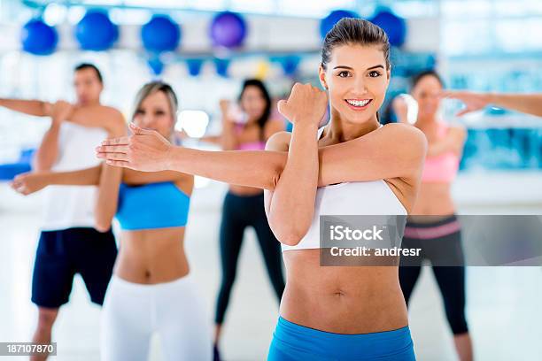 Foto de Amigos Sesticar e mais fotos de stock de Academia de ginástica - Academia de ginástica, Aeróbica, Amizade