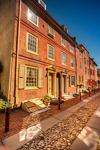 istock Historic row houses Philadelphia 187108070