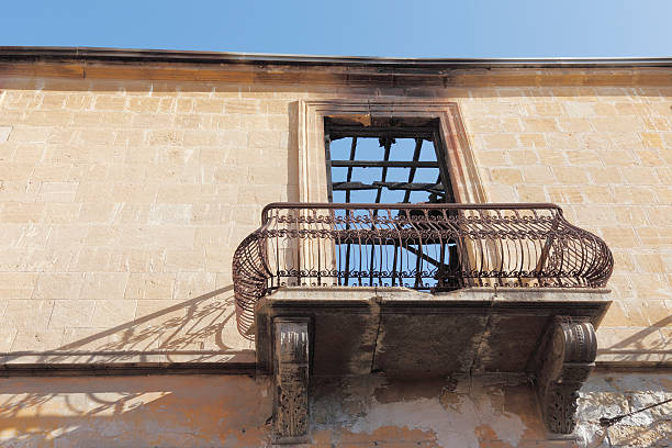 istock crumbled burnt out building facade balcony  Nicosia  Cyprus 187111529