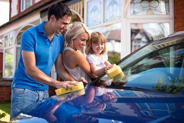 istock family carwash fun 187115284