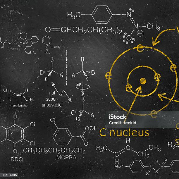 Conceito De Química - Fotografias de stock e mais imagens de ADN - ADN, Abstrato, Amarelo