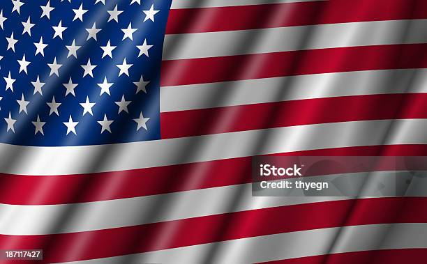 Сша Звезды И Полосы Летающий Американский Флаг — стоковые фотографии и другие картинки Горизонтальный - Горизонтальный, День, Звёздно-полосатый флаг