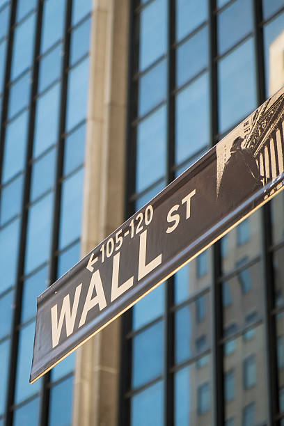 istock Sign for Wall Street, New York 187121846