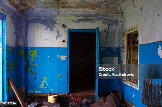 Foto de Velho Interior De Casa e mais fotos de stock de Abandonado - Abandonado, Abstrato, Acabado