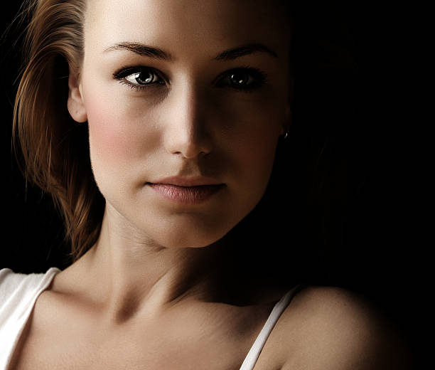 istock Glamor woman dark face portrait 187129733
