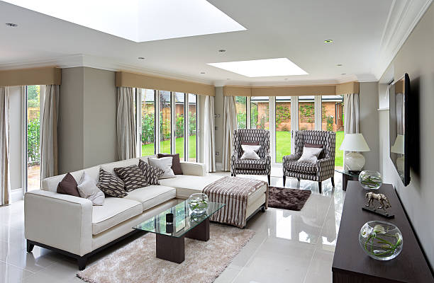istock large family room 187133786