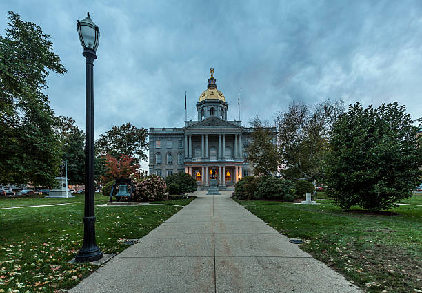 istock New Hampshire State House 187134102