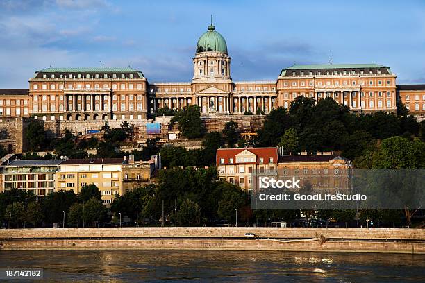 Budapest Foto de stock y más banco de imágenes de Aire libre - Aire libre, Arquitectura, Arquitectura exterior