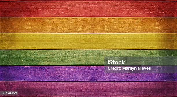 레인보우 Wood 게이 프라이드 상징에 대한 스톡 사진 및 기타 이미지 - 게이 프라이드 상징, 공예, 기