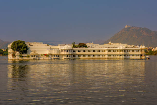 Lake Palace (Jag Niwas) Lake Palace (Jag Niwas) , Udaipur, Rajasthan lake palace stock pictures, royalty-free photos & images