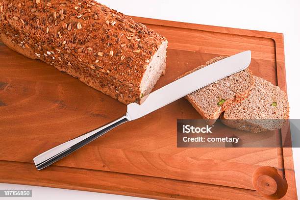 식빵 보드 및 나이프 0명에 대한 스톡 사진 및 기타 이미지 - 0명, 갈색, 곡초류