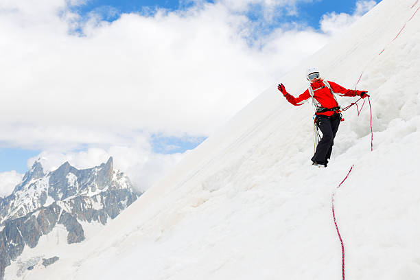 manda un saluto - horizon over land sports and fitness nature wave foto e immagini stock