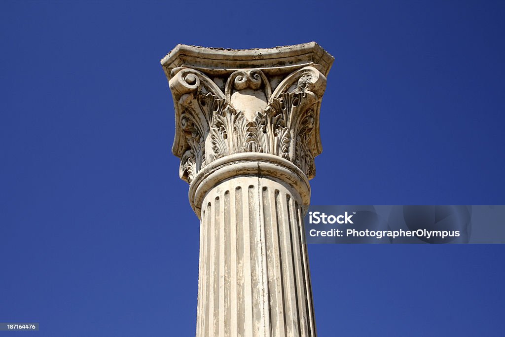 Una colonna - Foto stock royalty-free di Architettura