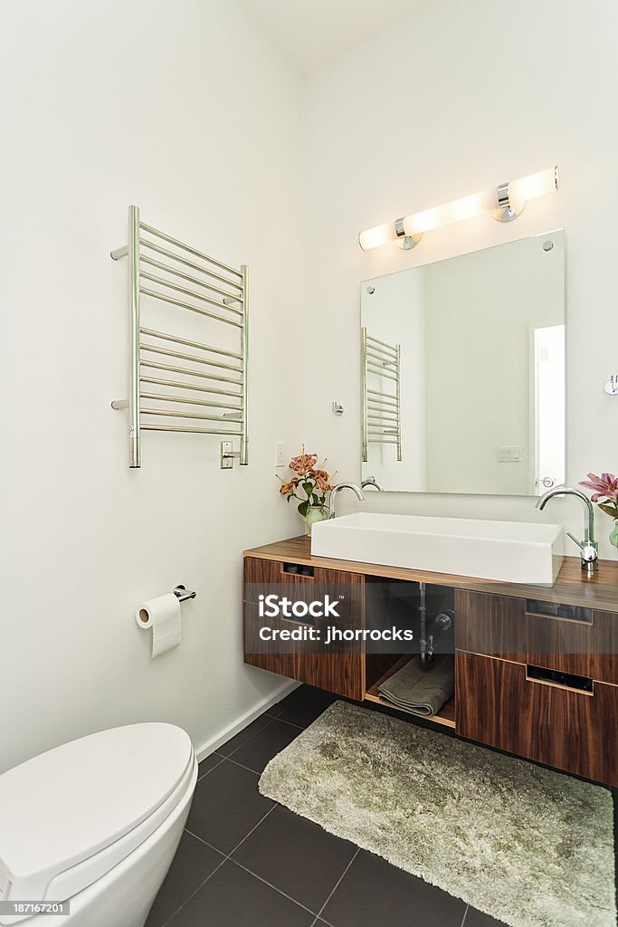 Baño moderno - Foto de stock de Habitación libre de derechos