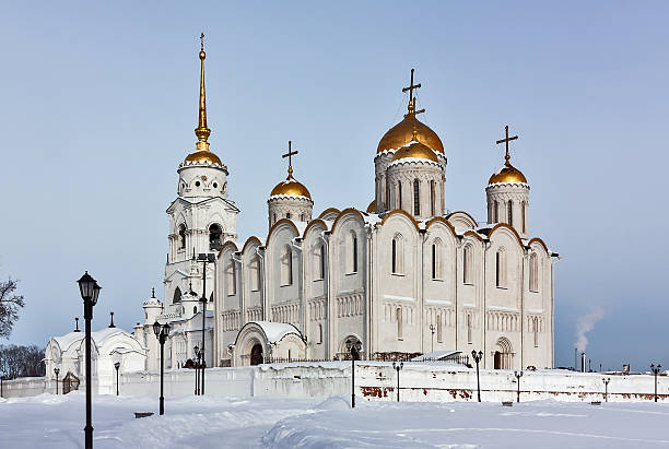 istock Dormition Cathedral, Vladimir, Russia 187173922