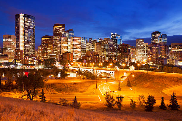 istock Skyline of Calgary, Alberta, Canada at night 187183509