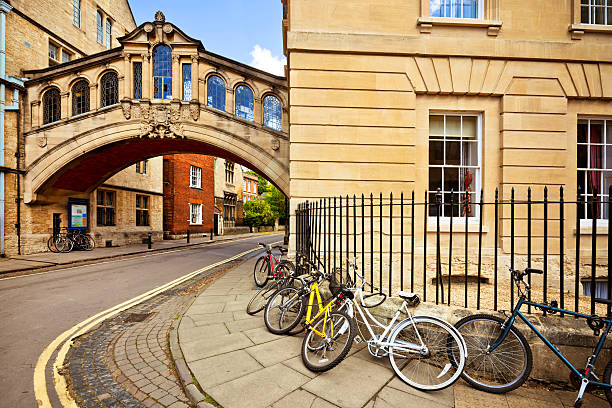 istock Bridge of Sighs, Oxford 187183706