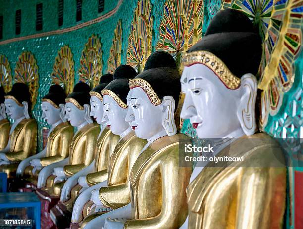 Buddhas Der Uminthonzetempel Stockfoto und mehr Bilder von Asiatische Kultur - Asiatische Kultur, Asien, Auf dem Boden sitzen
