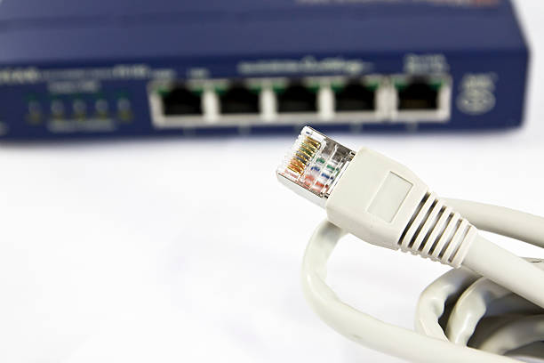 wtyczka z router sieci ethernet - computer cable nobody rj45 network connection plug zdjęcia i obrazy z banku zdjęć